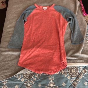 Lularoe Ragland tee